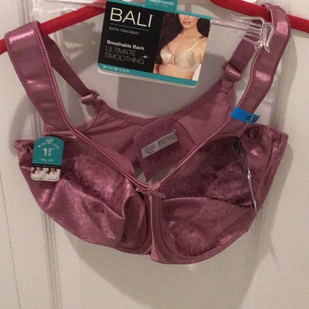 Bali Satin Tracings Pink Ultimate Smoothing Minimizer bra 38DDD $15.00